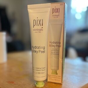 Pixi Hydrating Milky Peel - Cream and Green